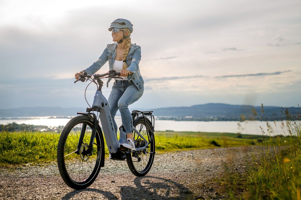 PRICE E-Citybike auf einer Ausfahrt